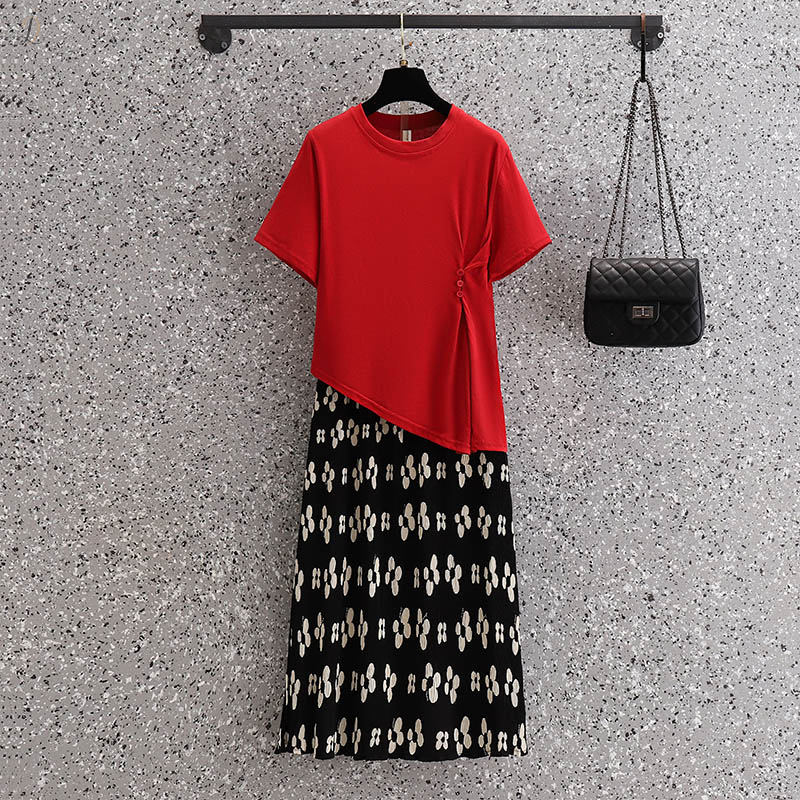 レッド/Tシャツ+ブラック/スカート