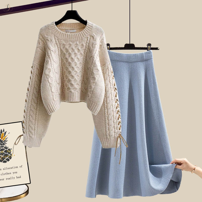 アイボリー/セーター+ブルー/スカート