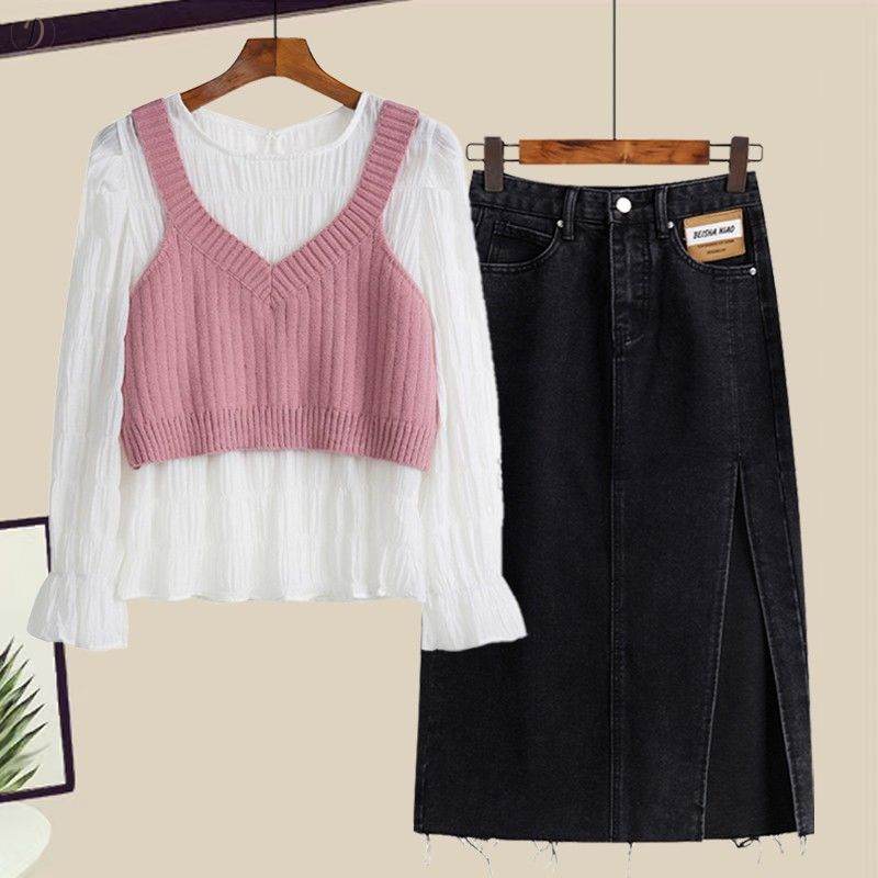 ホワイト/カットソー+ピンク/ベスト+ブラック/スカート