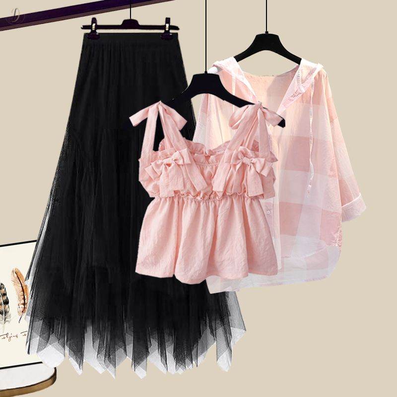 ピンク/タンクトップ＋ピンク/シャツ＋ブラック/スカート