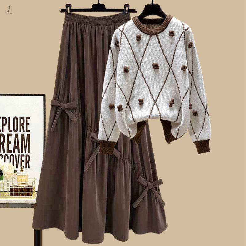 ホワイト/セーター＋コーヒー/スカート