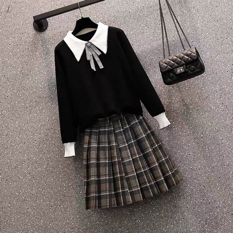 ブラック/トップス+グレー/スカート